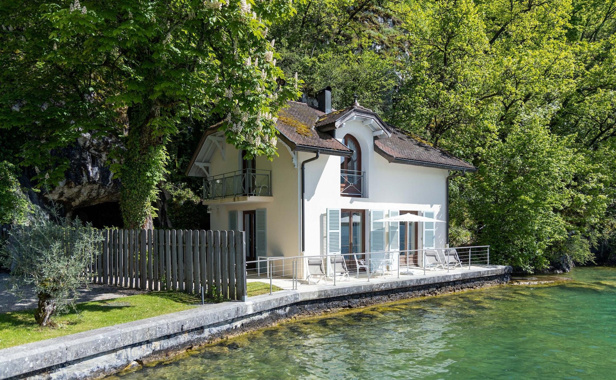 Le Palace De Menthon Eksteriør billede