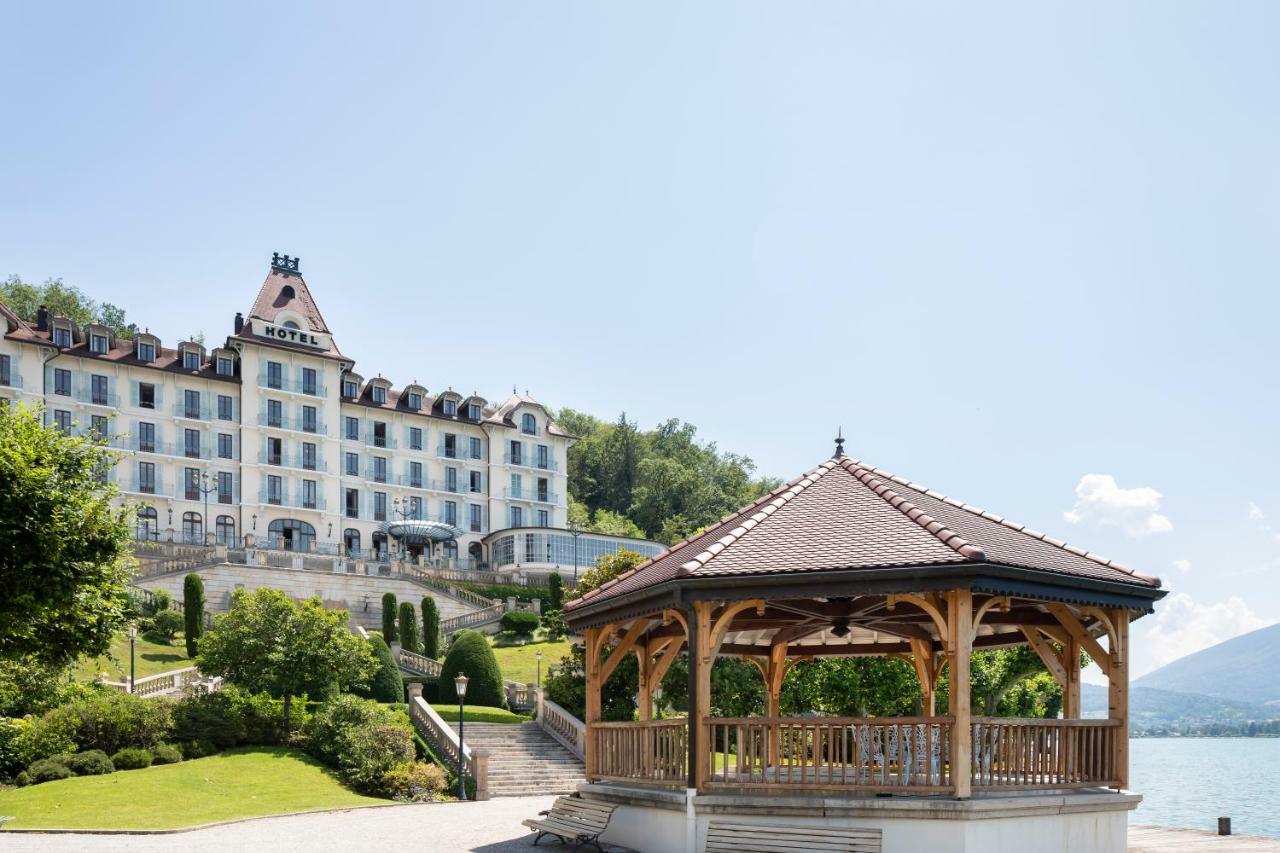 Le Palace De Menthon Eksteriør billede